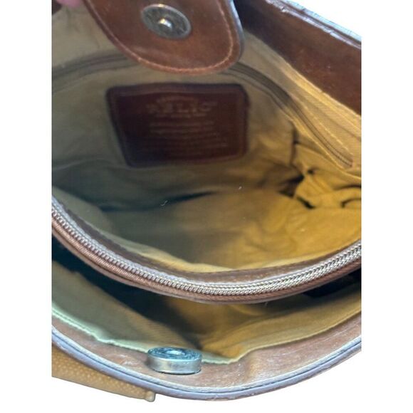Relic Brand Canvas & Faux Leather Crossbody Bag With Multiple Pockets - Picture 7 of 12